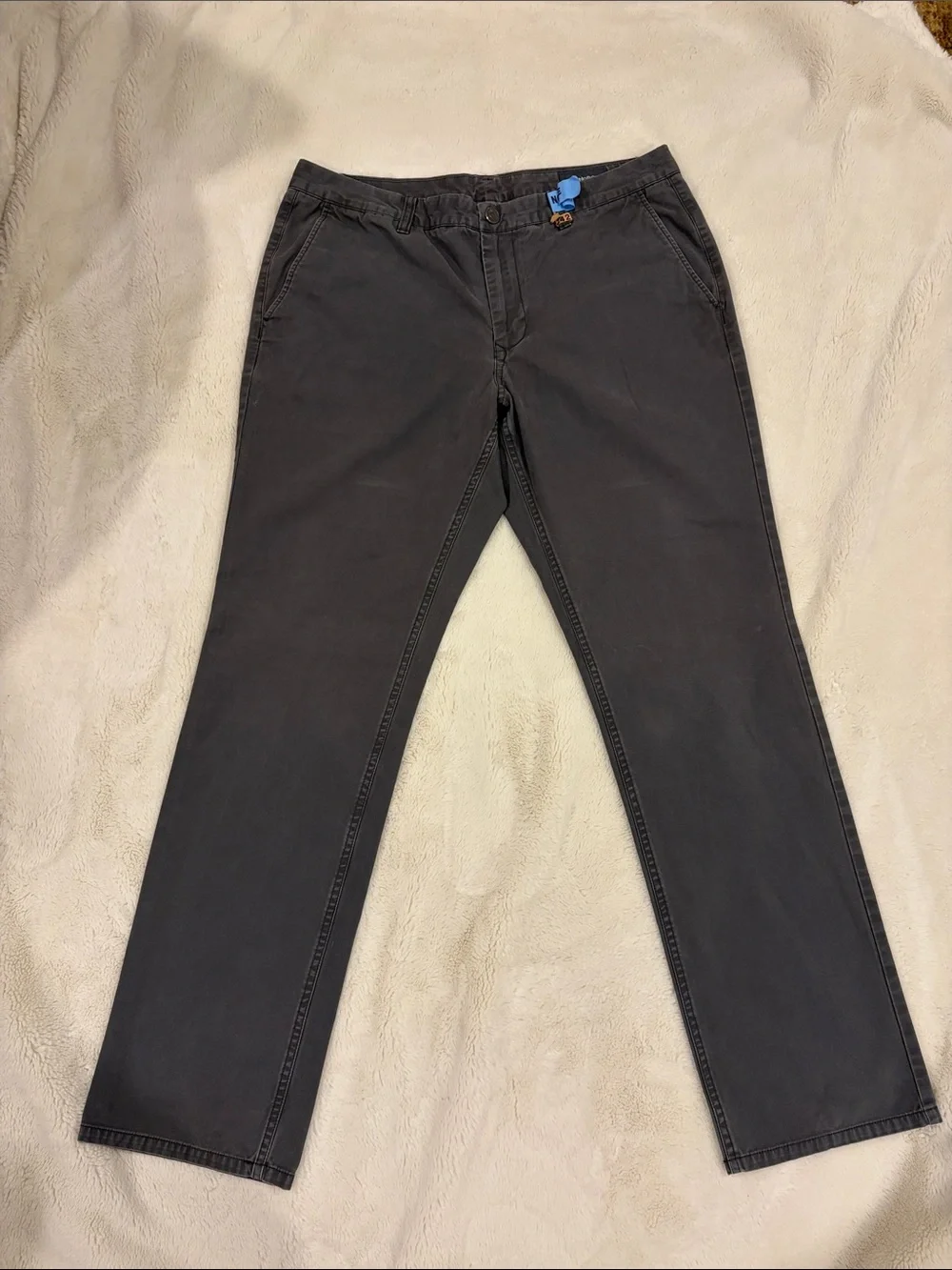 Bonobos Men’s Straight Leg Slim Fit Chino